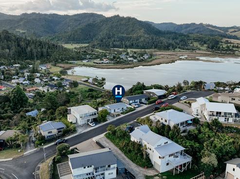 6 Ridge Road, Tairua