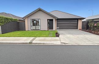 24 Croydon St, Woodend
