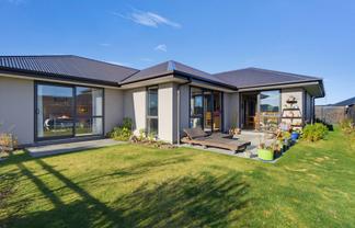 9 Hapua Lane, Pegasus