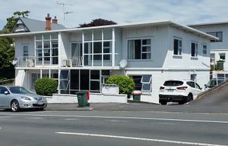 2/21  Vivian Street, New Plymouth Central