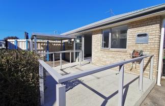 2C Dey Street, Mosgiel
