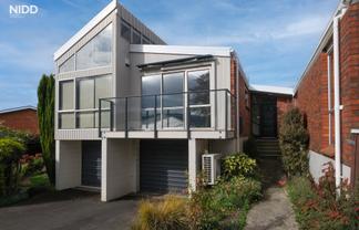 244A Highgate, Roslyn