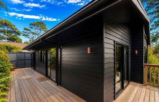 Auckland - Address withheld
