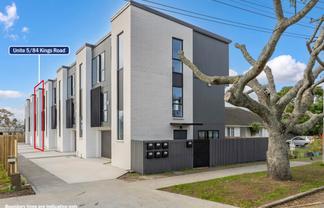 5/84 Kings Road, Panmure