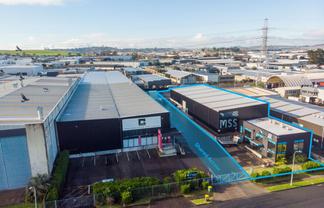 A-Grade Option - Highbrook Fringe 