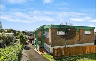 1/457 Glenfield Road, Glenfield