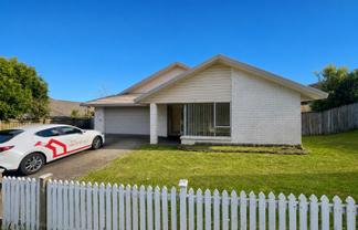 5 Stratford Road, The Gardens