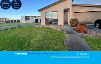 5 Poutawa Lane , Clarks Beach
