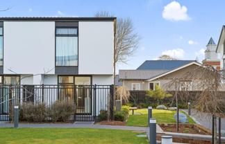 1/12 New Brighton Road, Shirley