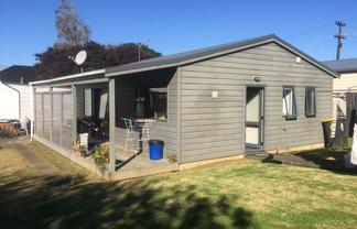2/143 Gray Avenue, Papatoetoe