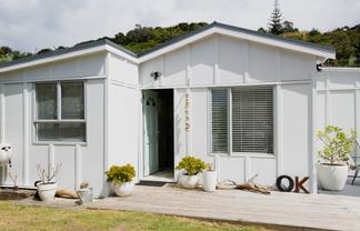 7 Lannan Road, Surfdale