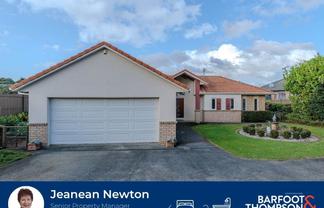 26 Lough Bourne Drive, Pukekohe