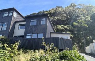 155 Grant Road , Thorndon