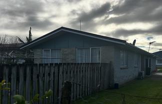 4/31 Grey Street, Waitara