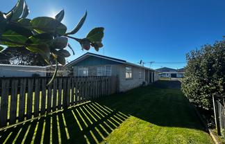 4/31 Grey Street, Waitara