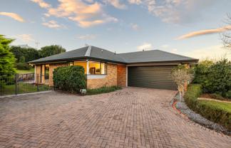 17 Cashmere Place, Flagstaff