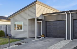 9 Mokopapa Street, Takanini