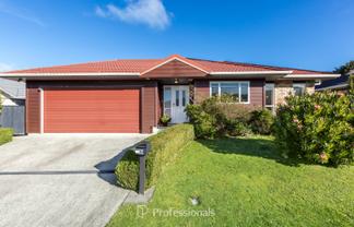 10 Mcewen Crescent, Riverstone Terraces