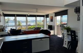 5/232 Lake Terrace, Waipahihi