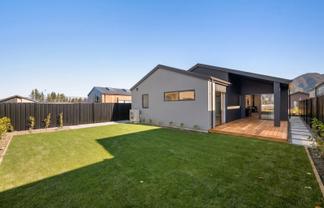 174 Burdon Loop, Lake Hawea