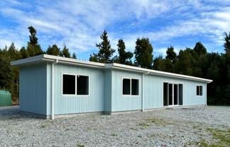 6 Sadler Place, Hokitika