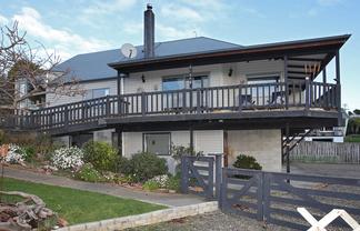 7 Brook Street (5&7), Riverton