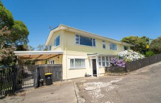 36 Bracken Road, Paparangi