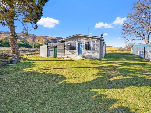 6015 Hakataramea Highway, Hakataramea