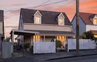 87 London Street, Lyttelton