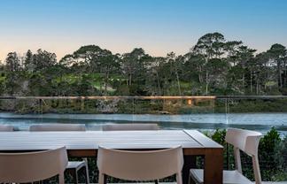 39 Elliot Street, Riverhead