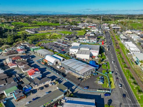 132 Main Road, Kumeu