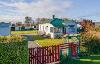 20 Maddren Street, Winchester