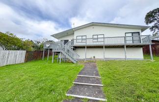 12 Clearview Heights, Ranui