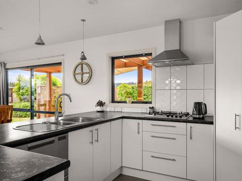 27 Thyme Crescent, Alexandra