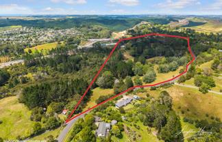 266 Duck Creek Road, Stillwater