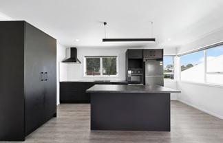 11A Knightsbridge Place, Dinsdale