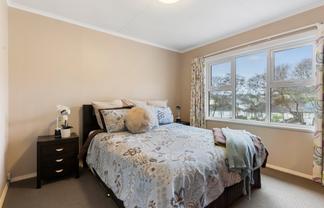 88 Broderick Road, Johnsonville