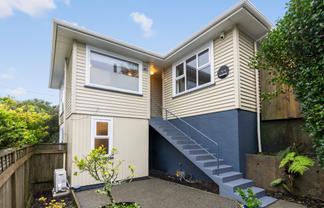 88 Broderick Road, Johnsonville