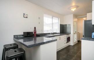 37A Peter Hall Drive, Kelvin Grove