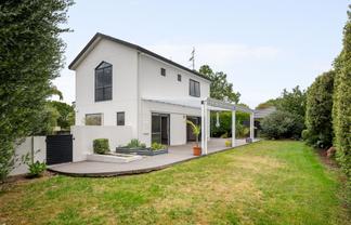 35 Keswick Crescent, Huntington