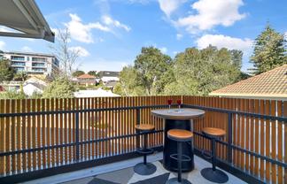 5 Sheath Street, Avenues