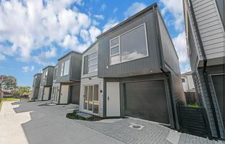 536D Weymouth Road, Weymouth
