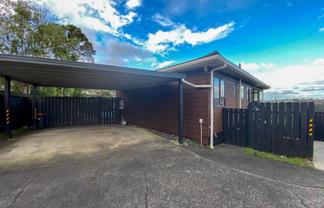 2/14 Heathglen Place, Bayview