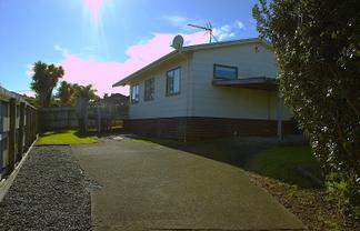 9B Whitford Avenue, Mount Wellington