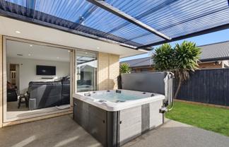 9 Lawrence Drive, Rolleston