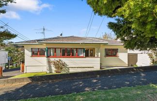 13 Akarana Avenue, Mount Roskill