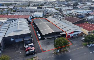 Refurbished industrial with yard - 807sqm