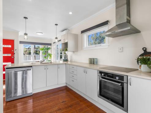 172 Western Hills Drive, Kensington