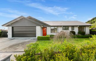 3 Ellesmere Close, Pyes Pa