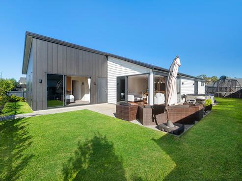 83 Argent Lane, Wainui